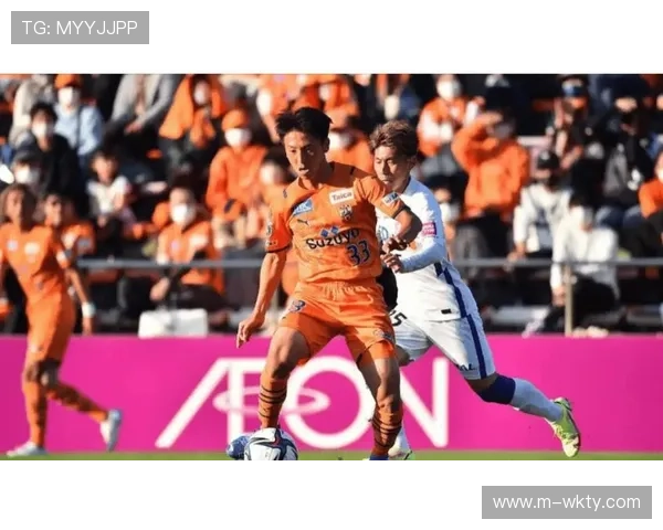 町田泽维亚客场2-0击败申花 相马勇纪双响助球队稳居第二